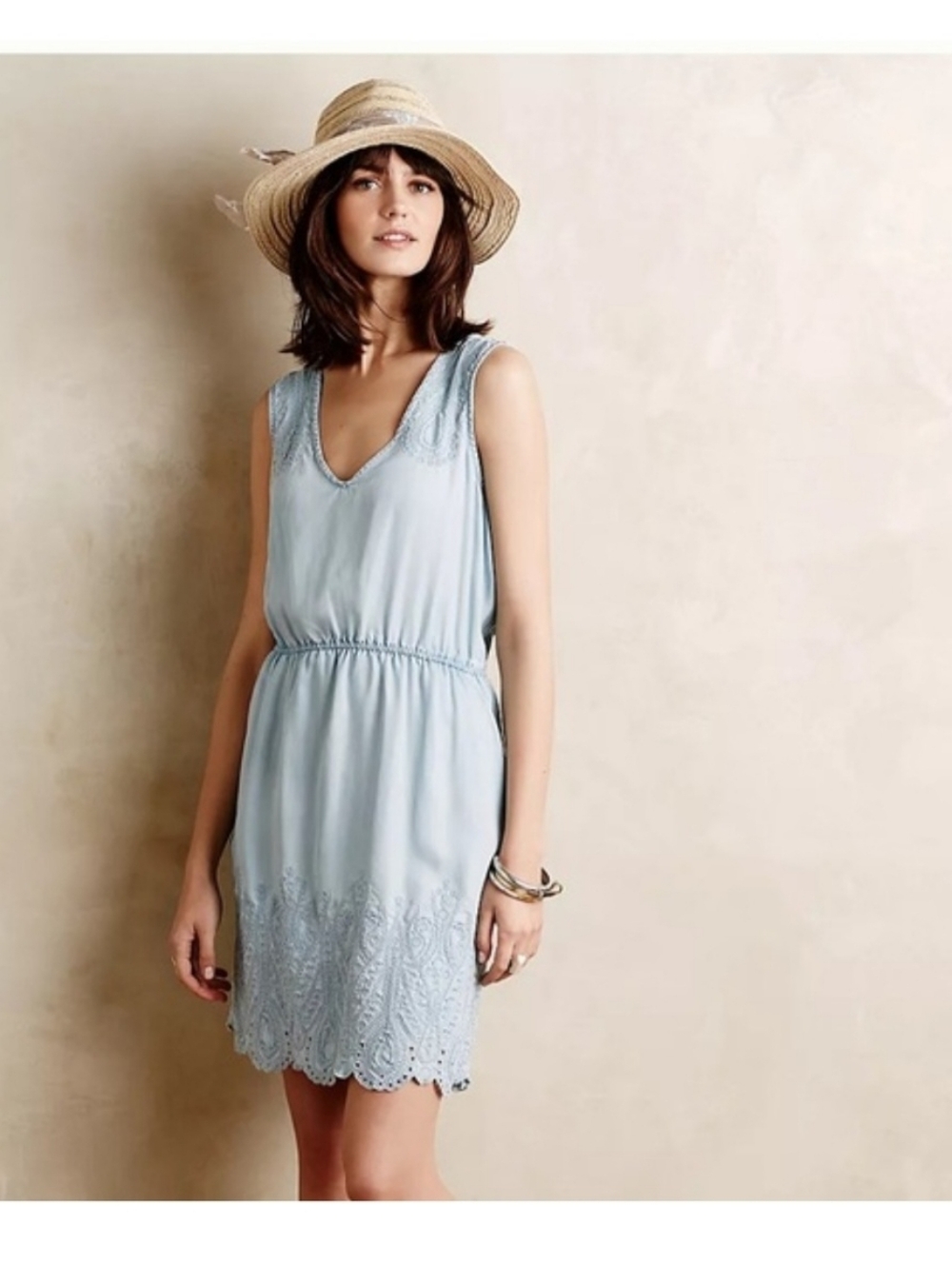 HOLDING HORSES Light Blue Top with Label Detail